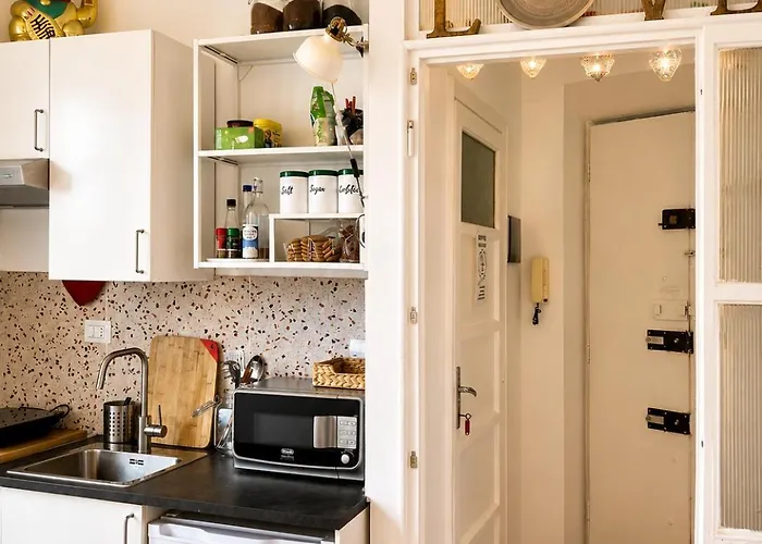 Casa Frida, Bright Penthouse With Terrace דירה רומא